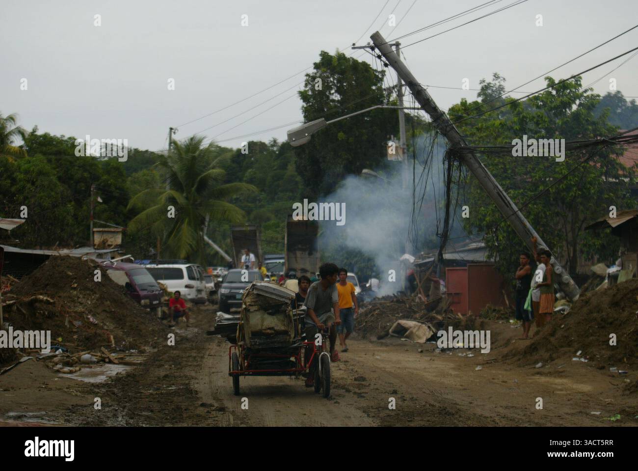Canlaon-City-Ensures-Access-to-Crucial-Bridge-Amid-Severe-Tropical-Storm-Opong